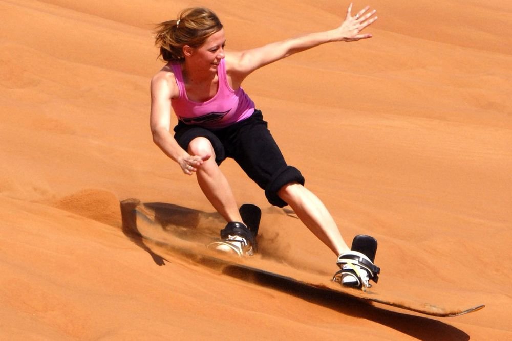 Sandboarding in Dubai