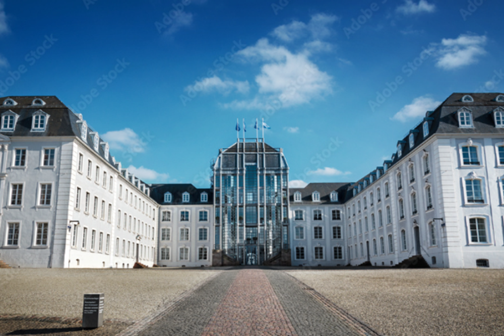 Saarbrucken Castle (Saarbrucken Schloss)
