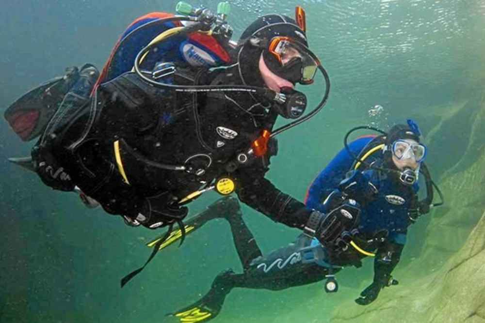 Diving: