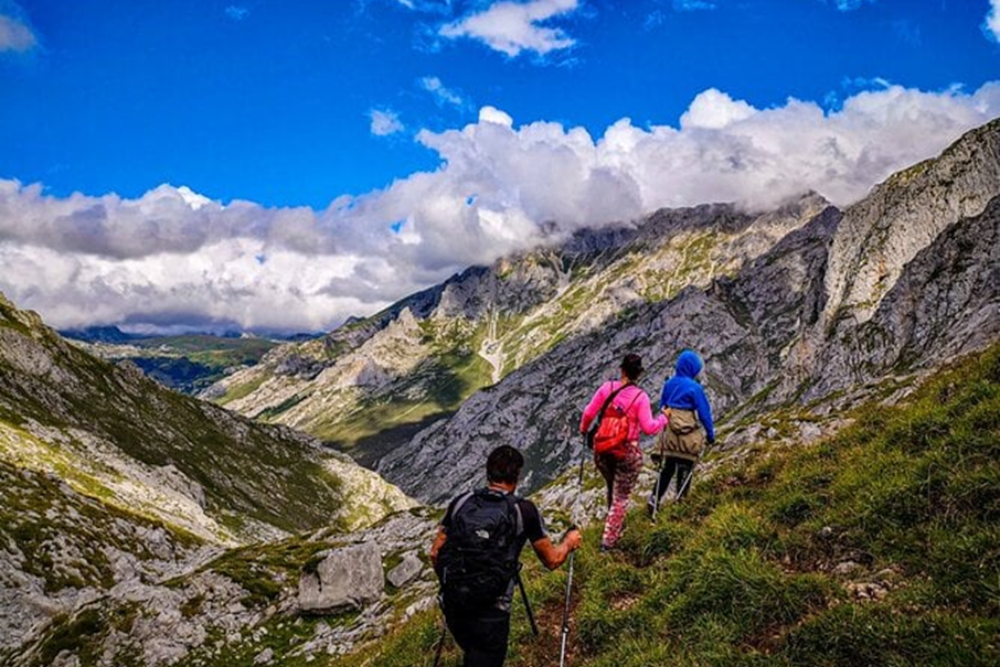 Hiking in the Pico's de Europa