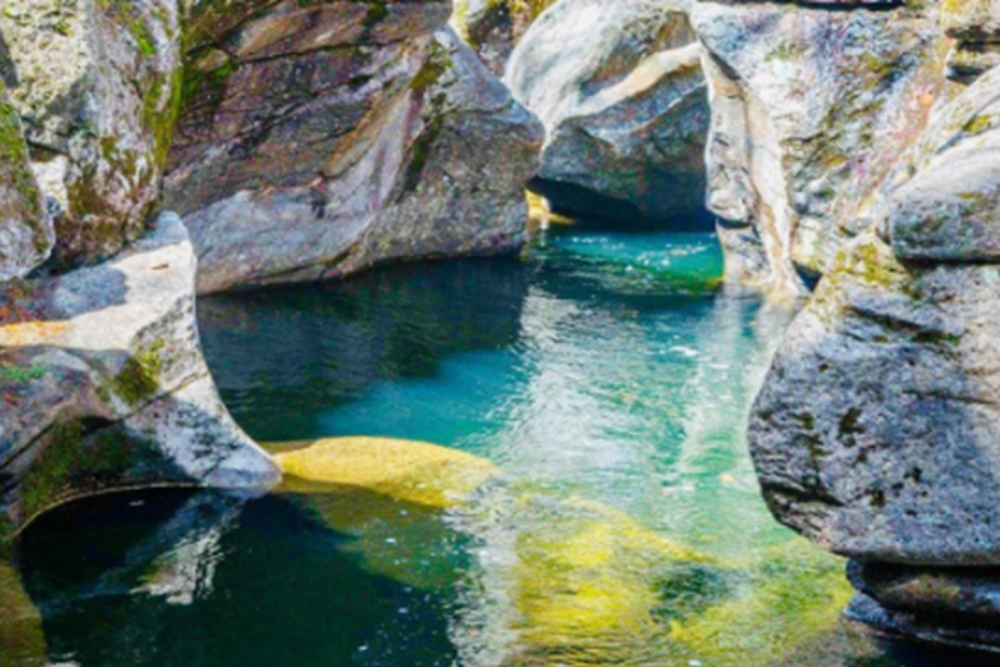 Sculptured Rocks Natural Area