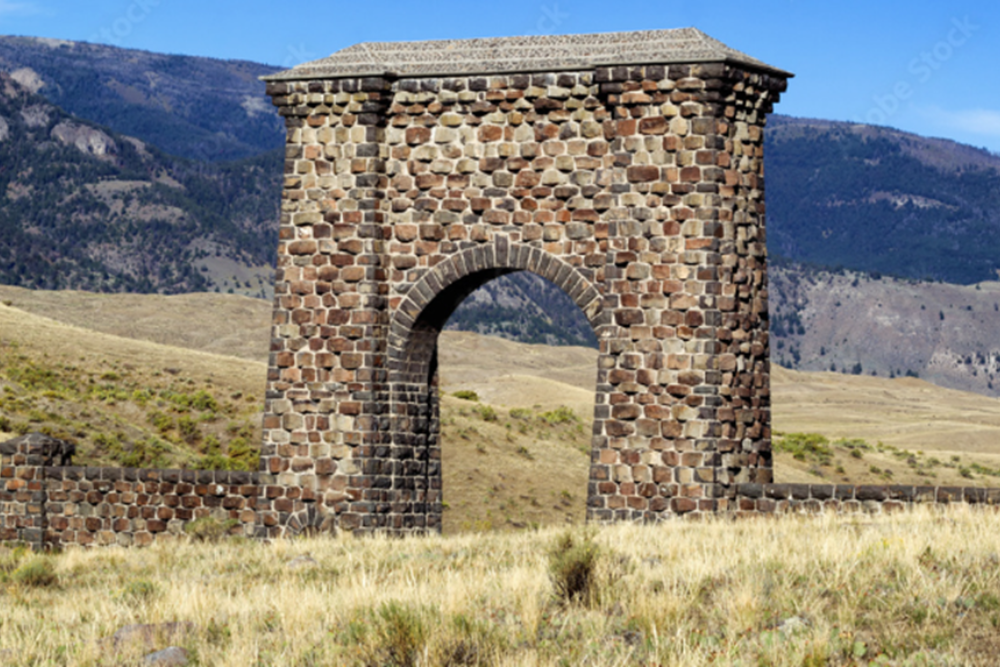 Yellowstone National Park (North Entrance)
