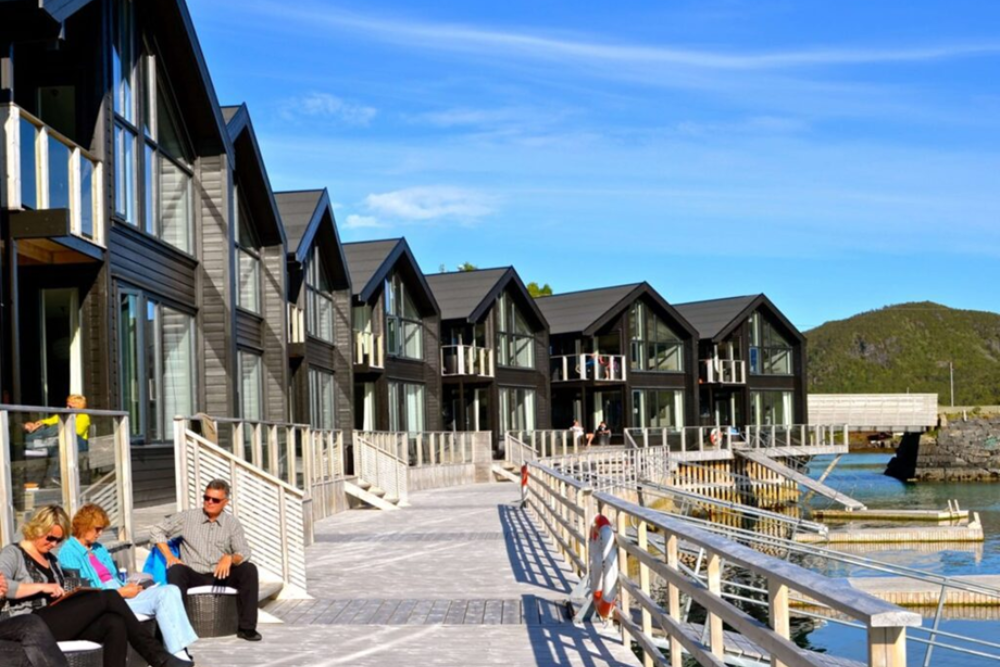 Hamn i Senja Picturesque Fishing Village