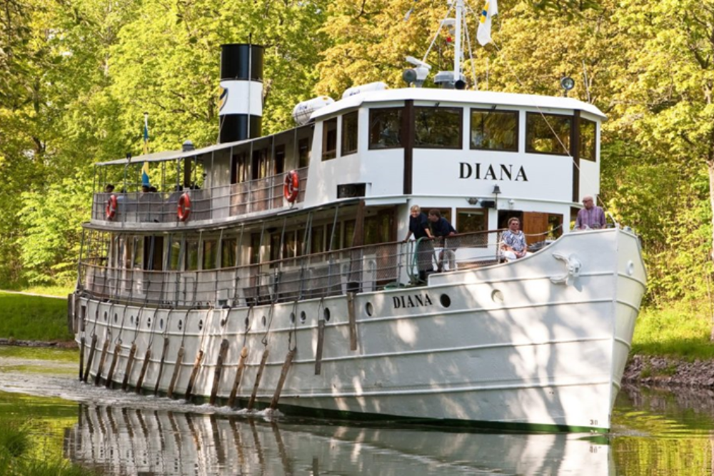 Gota Canal Boat Tours