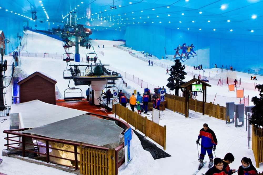 Indoor Skiing and Snowboarding