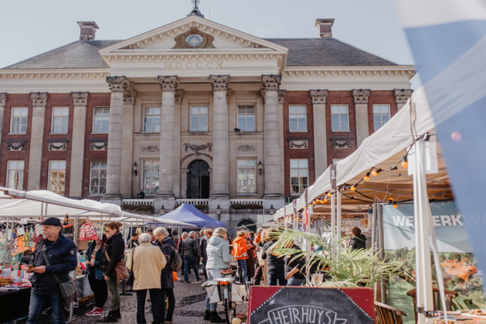 Gruningen Market Square