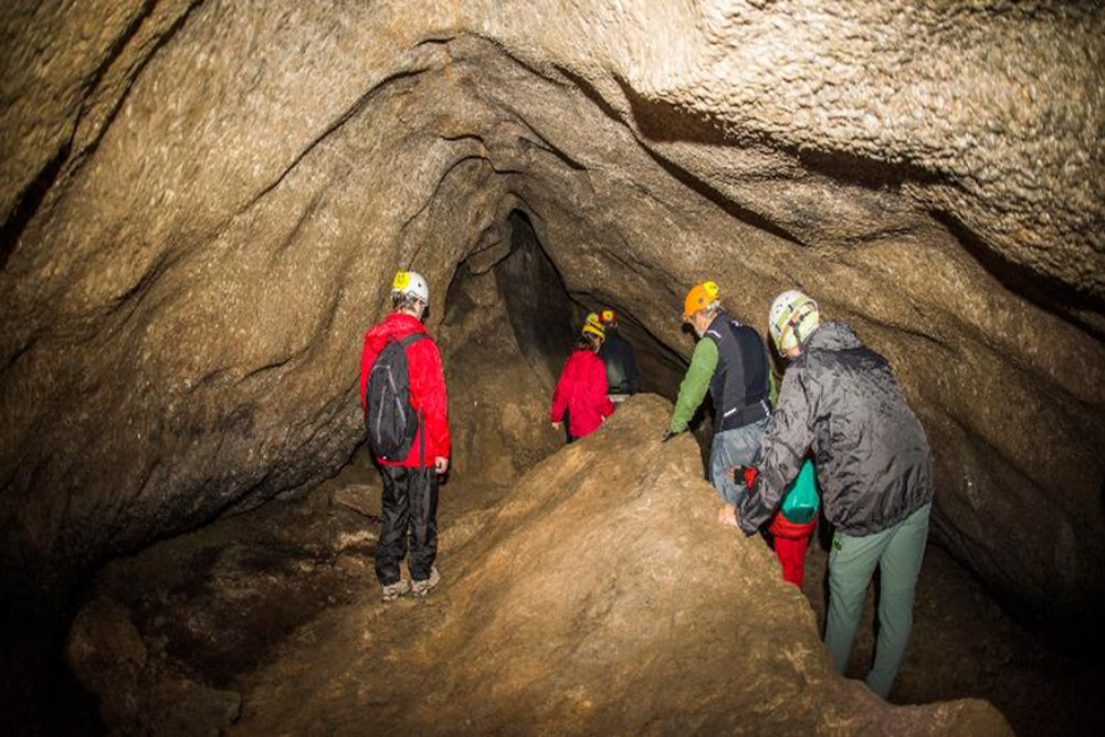 Caving in the Bolognese Apennines