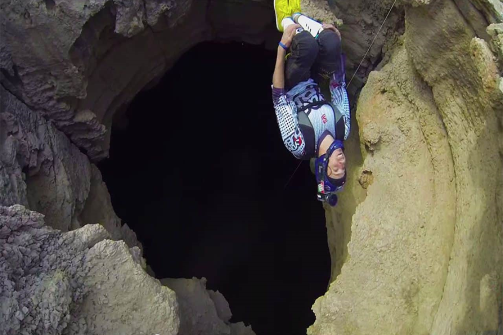 Cueva de las Orcas – Cliff Jumping