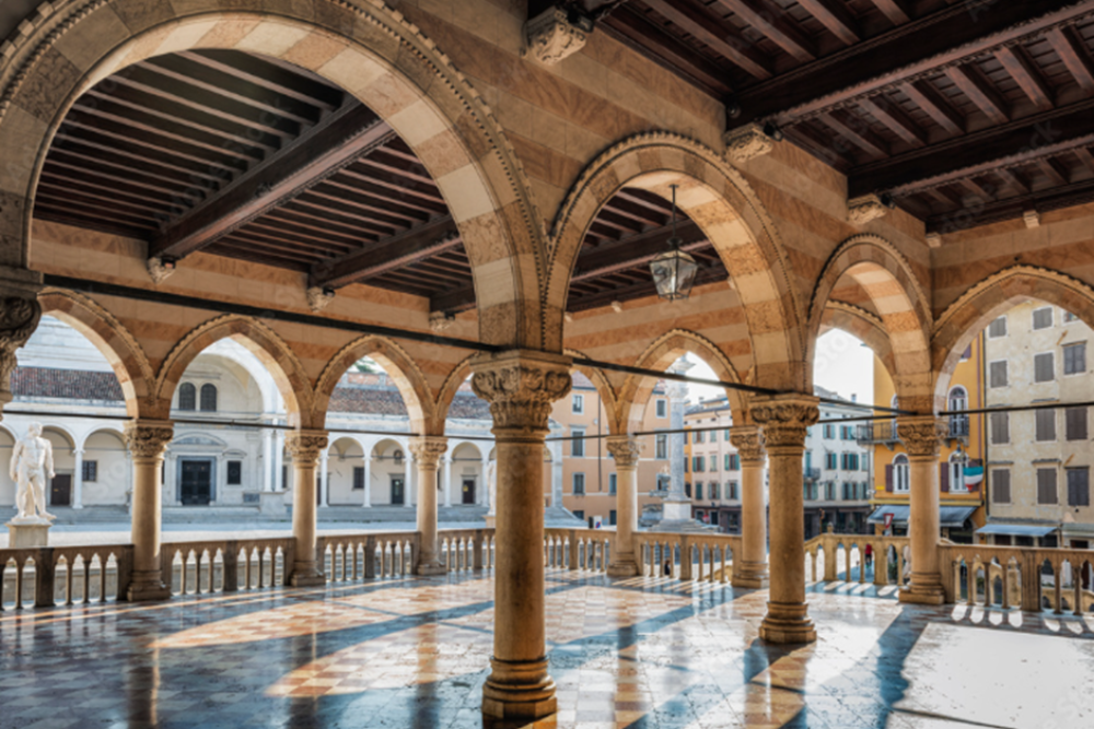 Loggia Del Lionello