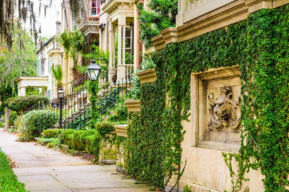 Exploring Savannah’s Historic District