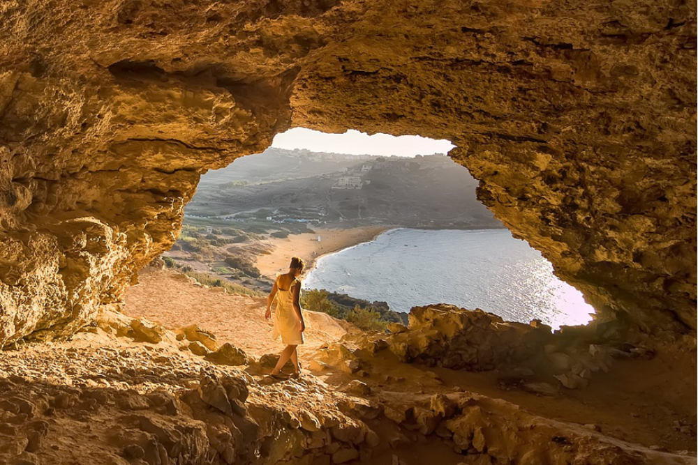 Il-Gebel tal-Mixta Cave
