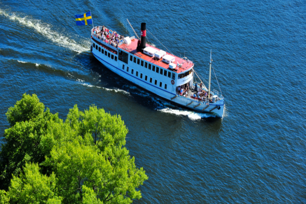 Boating on Lake Malaren