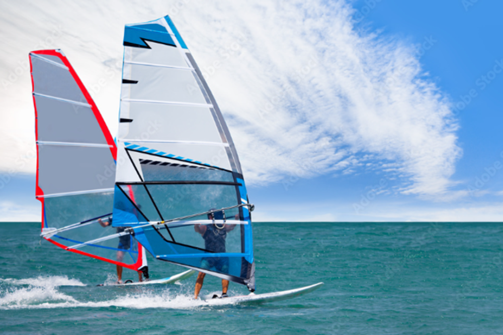 Kitesurfing and Windsurfing: