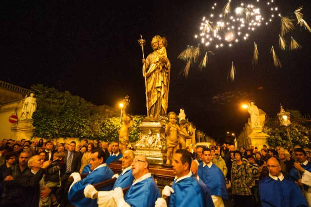 Participating in a Traditional Maltese Festa