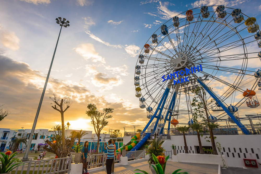 Santorini Park