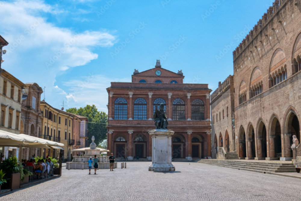 Piazza Cavour