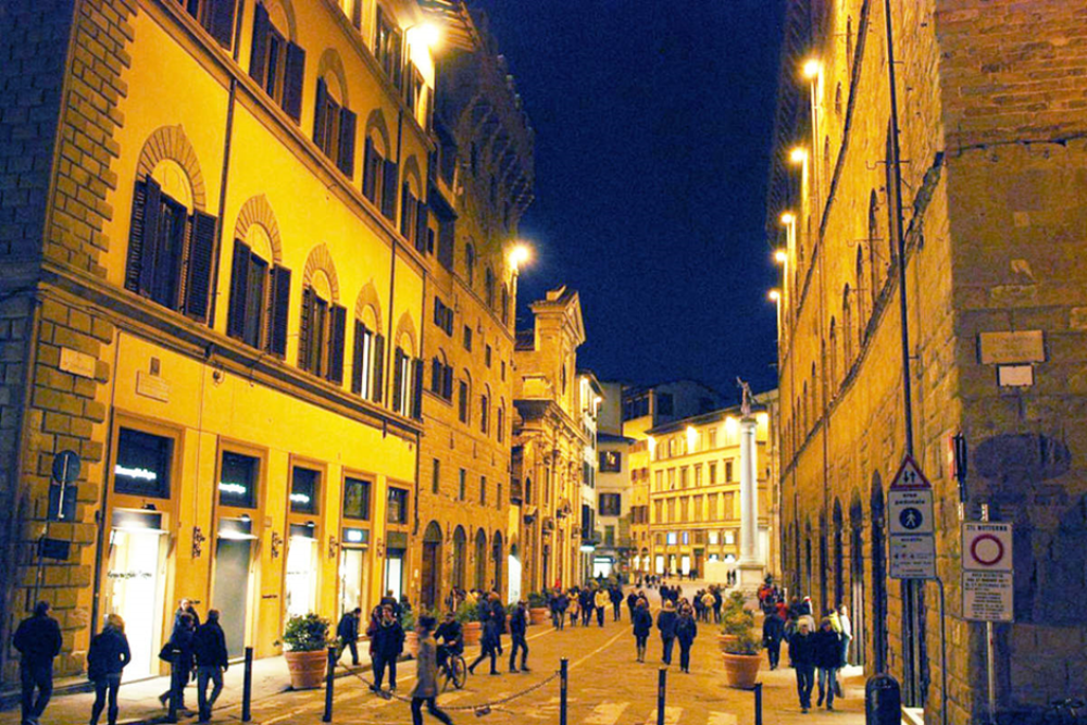 Via de' Tornabuoni: