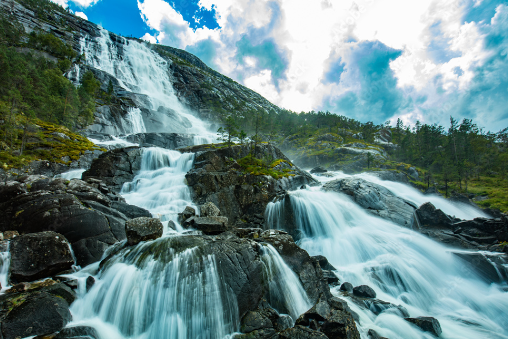 Langfoss Waterfall