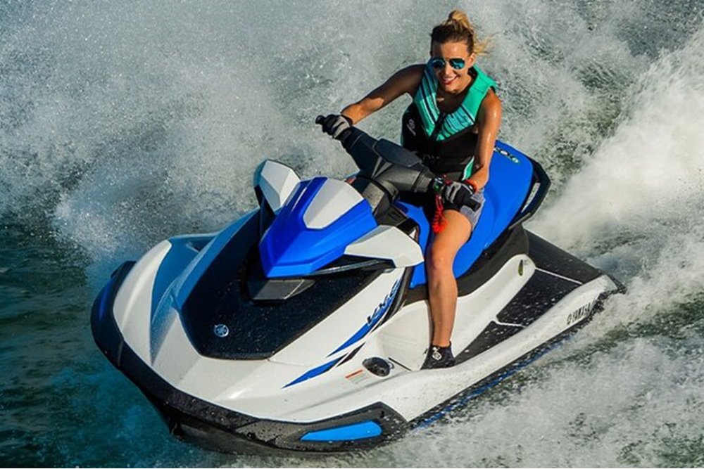 Watersports at St. Thomas Bay