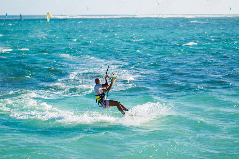 Surfing and Kitesurfing: