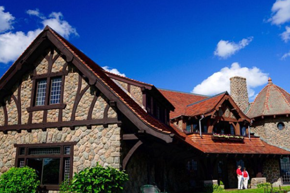 Castle in the Clouds