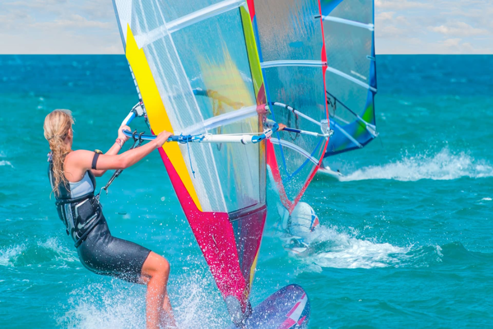 Windsurfing and Kitesurfing