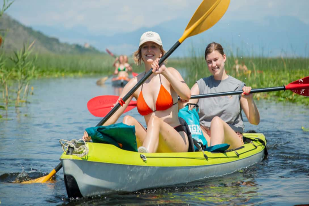 Kayaking on Lake Montedoglio