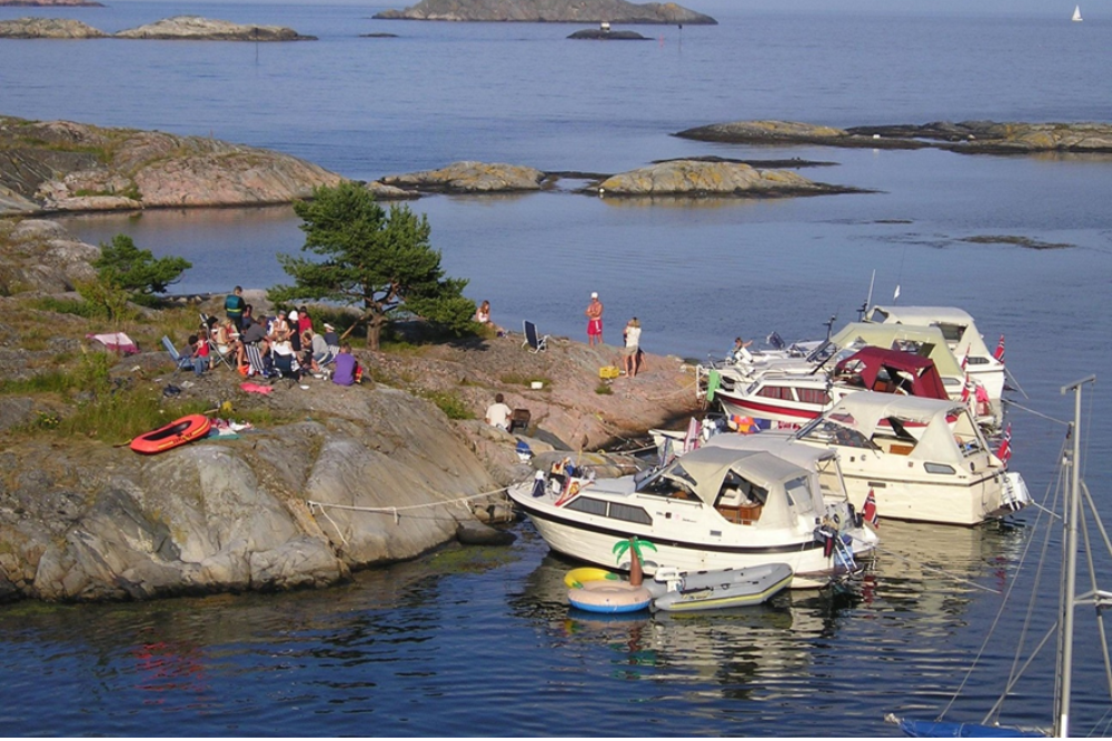 Hidden Coves by Boat
