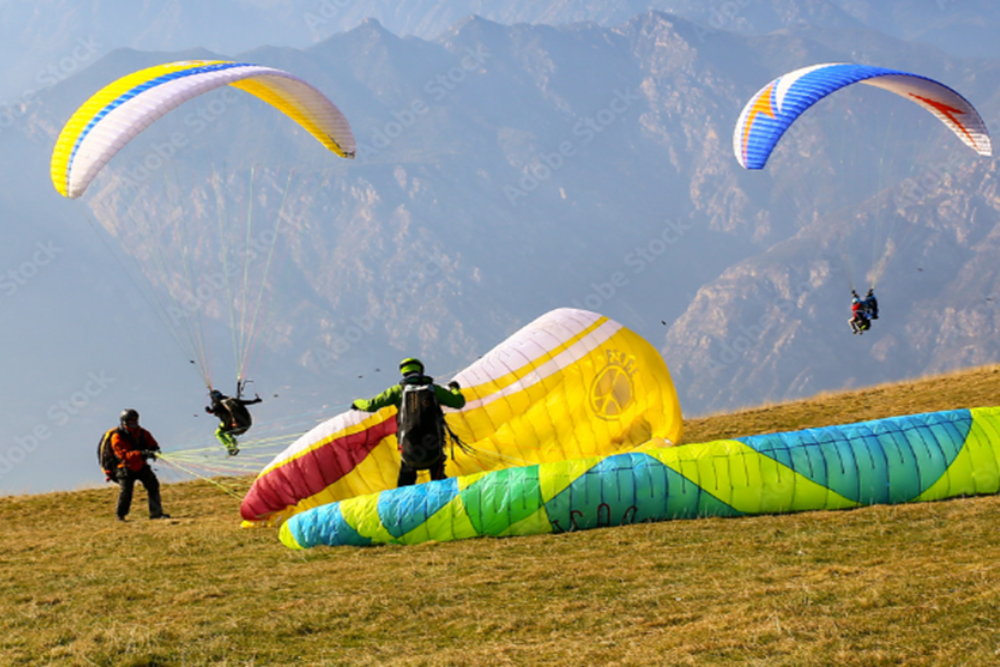 Paragliding