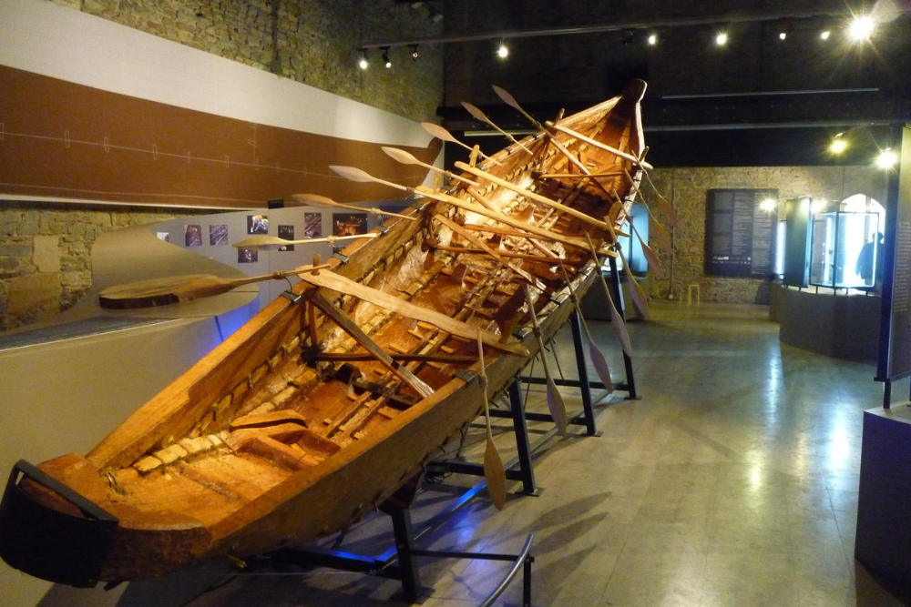 Dover Museum and Bronze Age Boat