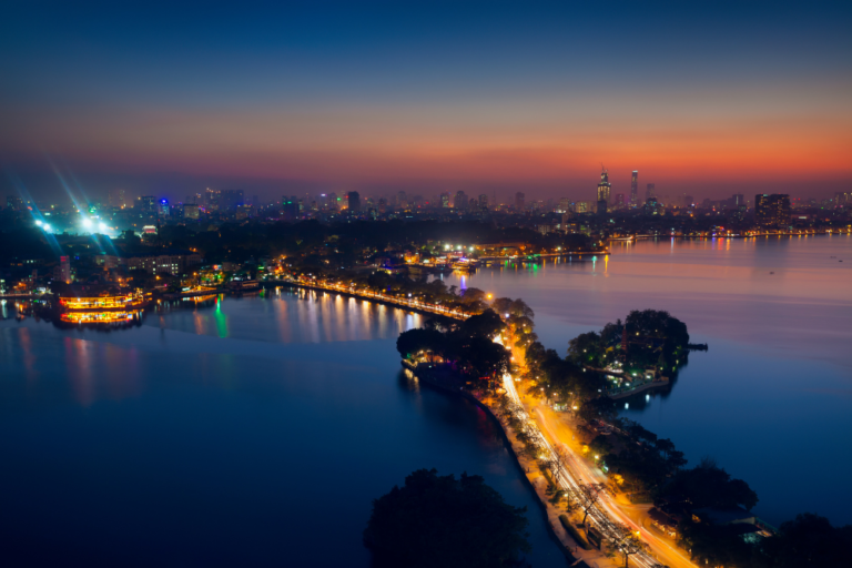 How to Experience the Nightlife in Hanoi as a Solo Traveler