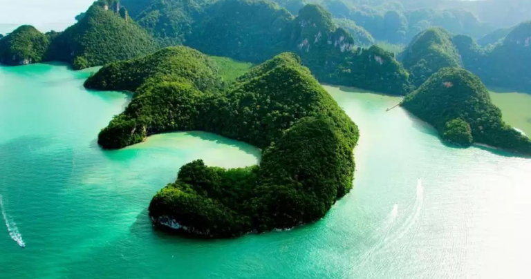 Best Islands of Malaysia: A Tropical Paradise