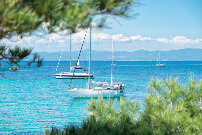 A Traveler’s Guide to the Beautiful Town of Saint-Tropez