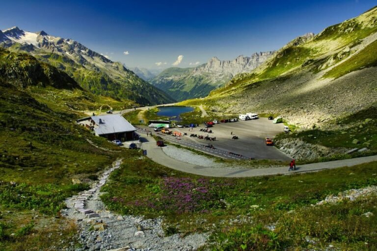 The Grand Tour of Switzerland: The Ultimate Scenic Road Trip Itinerary