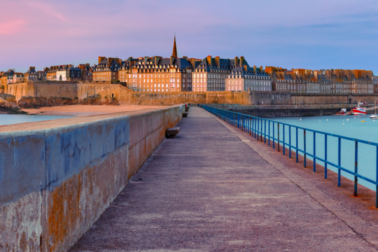 Exploring the Best Views of Mont Saint-Michel at Sunset