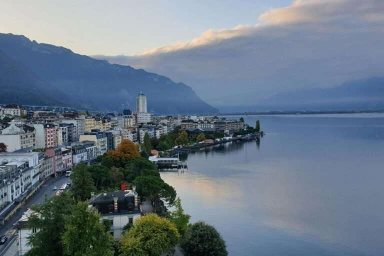 Neuchâtel’s Lakeside Allure: A Blend of History and Waterfront Serenity