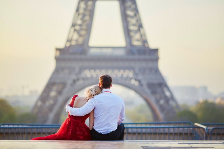 How to Discover the Best Views of the Eiffel Tower from Paris