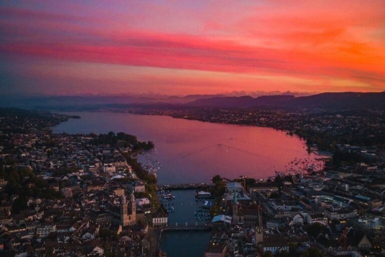 Urban Oasis: The Best Parks and Gardens in Zurich