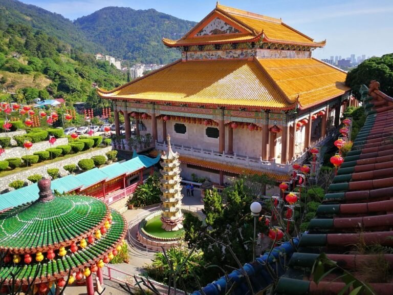 Kek Lok Si temple: History And tips