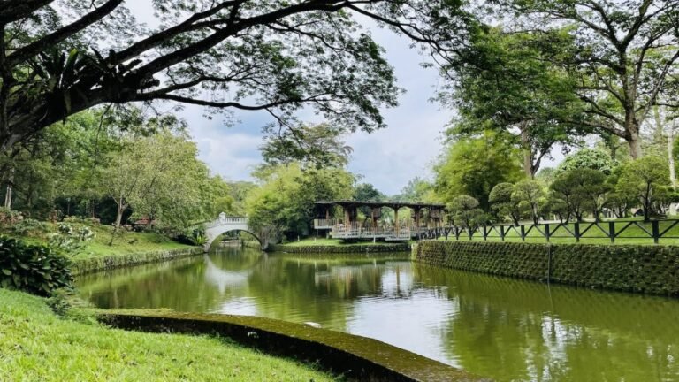 Cozy Garden Tour at Taman Botani Perdana