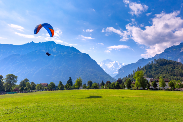 Paragliding in Switzerland: Soar Above the Alps