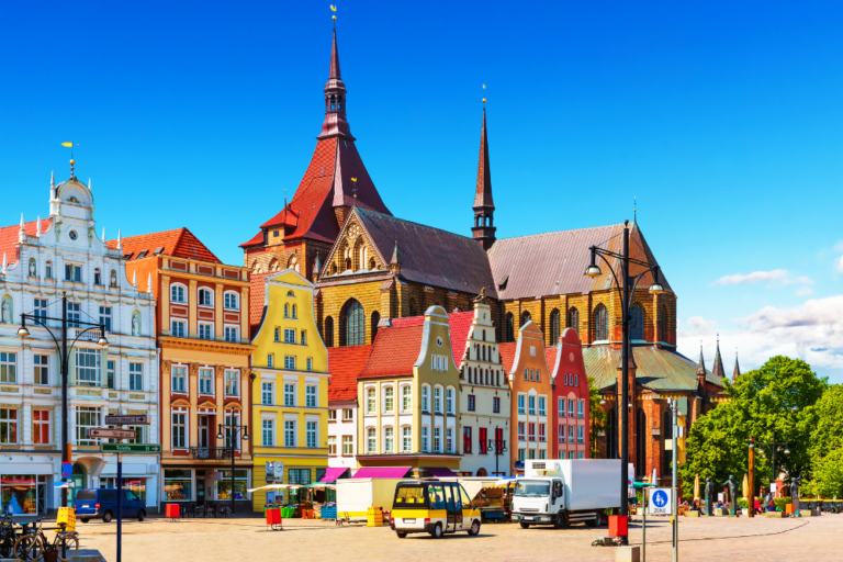 Top Activities for Solo Travelers in Germany’s Major Cities