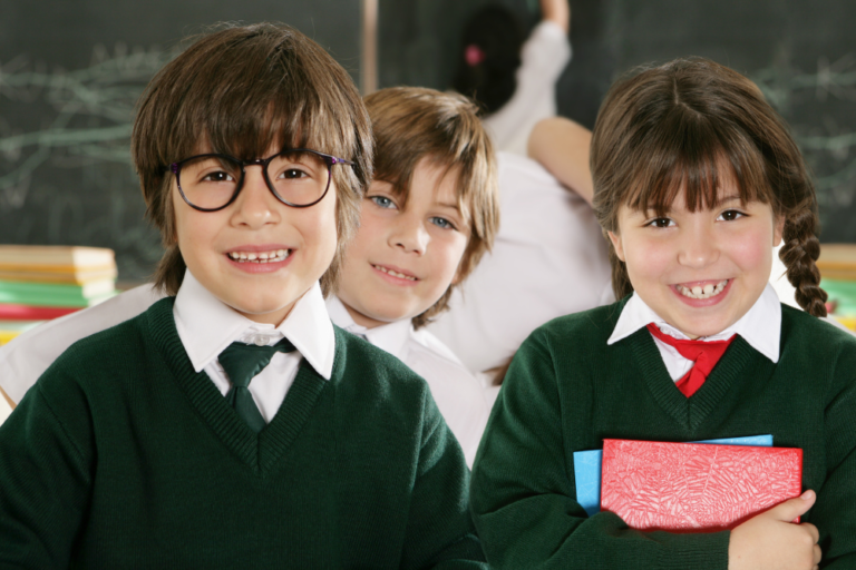 Surfing in Australia: Best Beaches and Schools