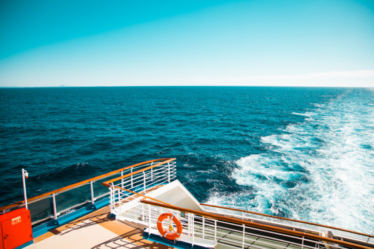 The Best Wildlife Cruises in Australia