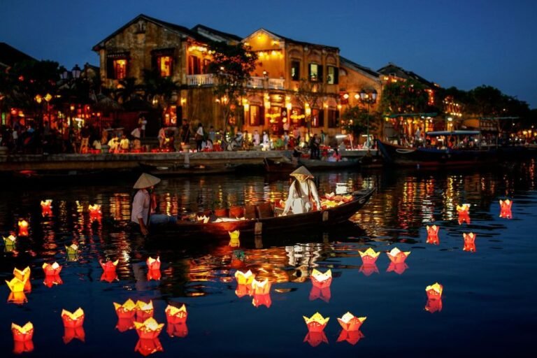 Hoi An’s Enchanted Evenings: Lantern Festivals, Riverside Cafés & Ancient Charm