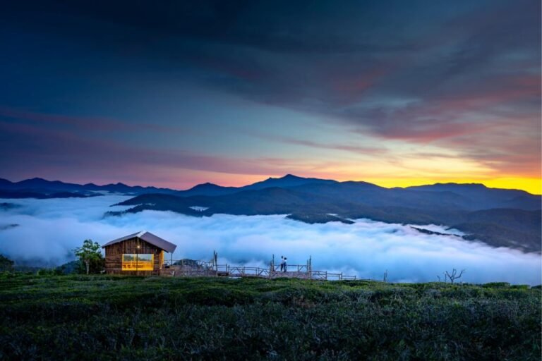 Backpacking Vietnam: A Month-Long Itinerary for the Ultimate Adventure