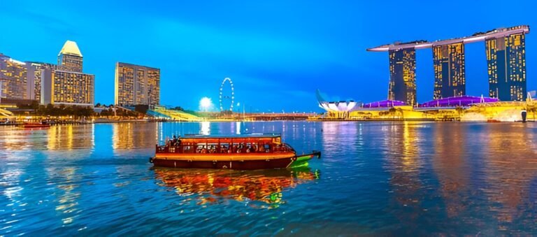 Exploring the Singapore River: A Journey Through History