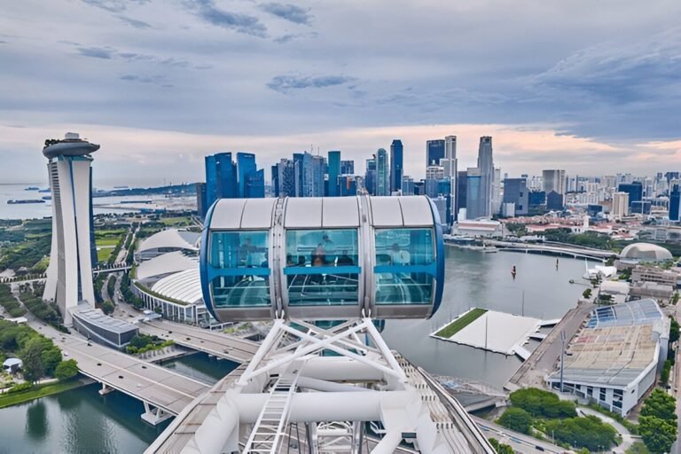 An Architecture Enthusiast’s Guide to Singapore’s Skyline