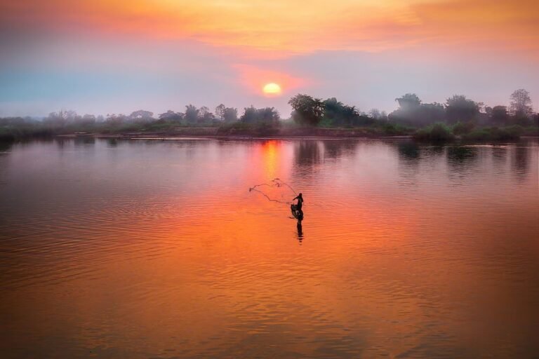 Can Tho & the Mekong Delta: Floating Markets and Rural Adventures