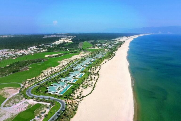 Luxury Vietnam: 5-Star Resorts, Private Cruises & Exclusive Experiences